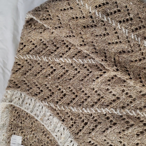 Hand Knit for The Limited, size M/L sweater in neutral tones - Picture 3 of 7